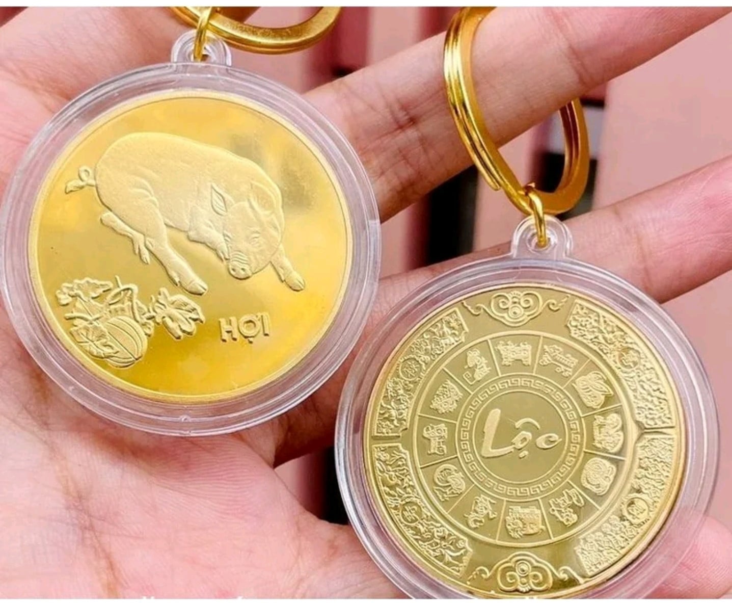 Móc khóa phong thủy xu 12 con giáp độc đáo, ý nghĩa